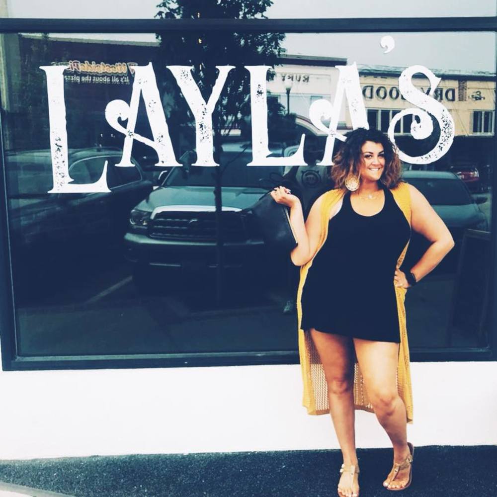 Meet your Posher, Leila